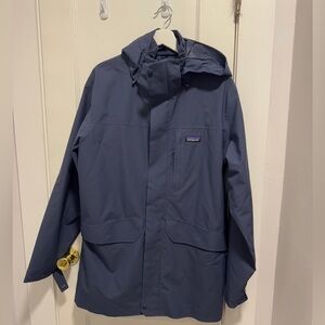 Patagonia Men’s Outer Shell Jacket